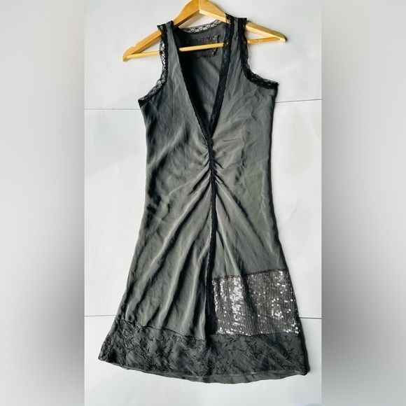 Please 100% silk made in Italy slip on dress with sequins and lace - Picture 3 of 11